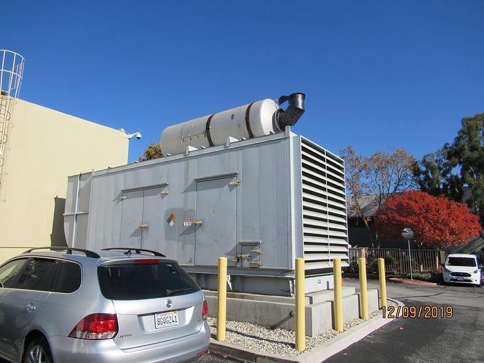 Used 2011 Caterpillar C32 Sound Enclosure with Base Tank / no Generator set