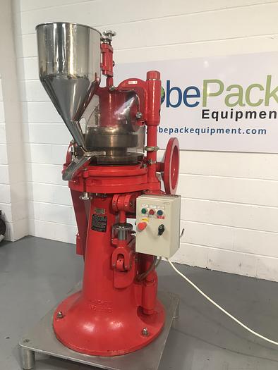 Used Manesty D3A Tablet Press