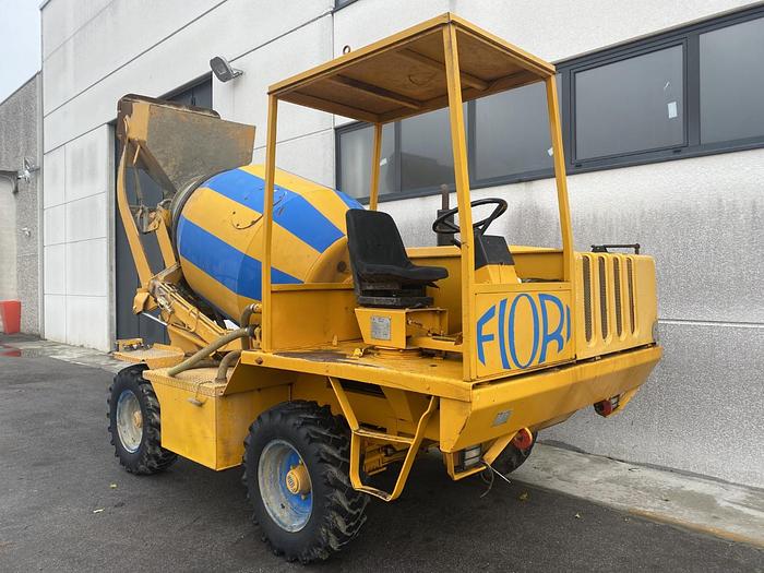 Usato 1993 FIORI DB 200