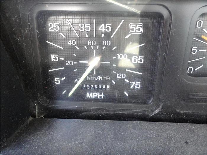 Used 1996 FORD F800