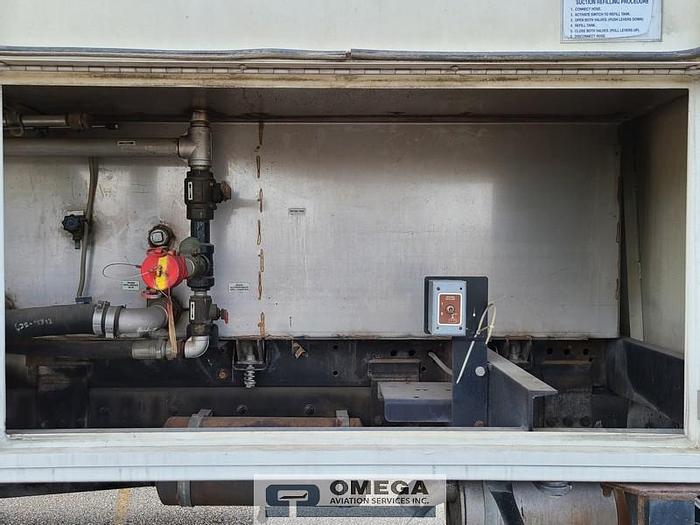 Used 1997 FMC LMD2000 Aircraft Deicer (2,000 total gallon tank cap)