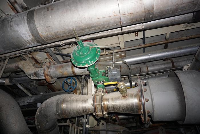Used VARIOUS SIZED FISHER VALVES STAINLESS STEEL