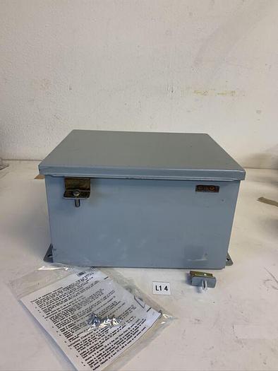 HUBBELL WIEGMANN Enclosure B100806CHWW FAST SHIPPING!