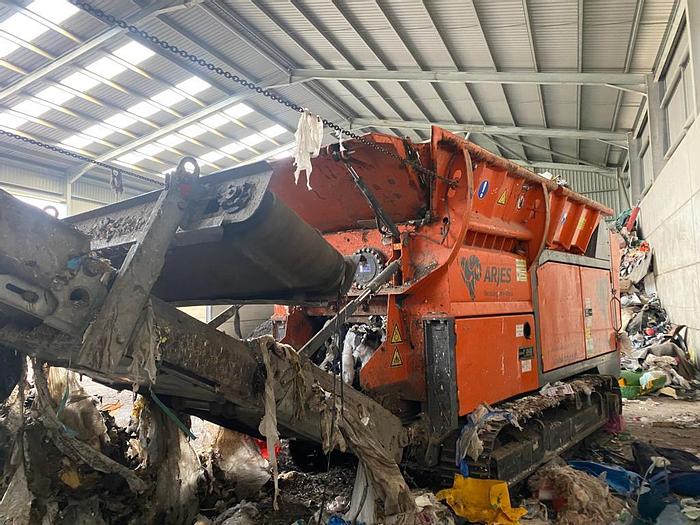 Used 2019 Arjes VZ750 twin shaft shredder