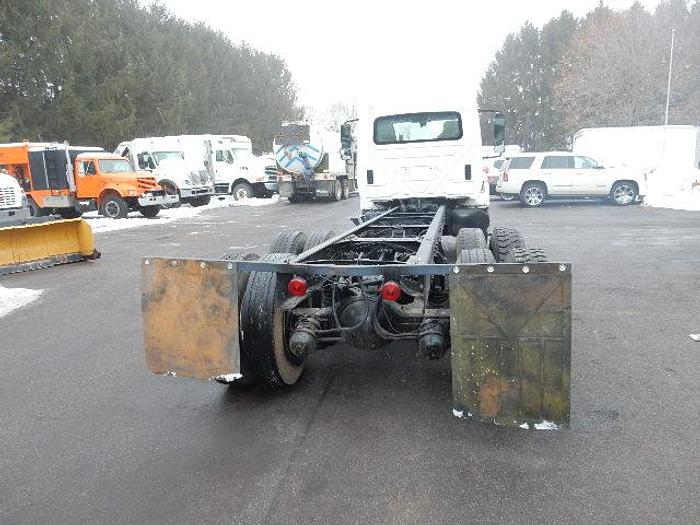 Used 2003 International 7400
