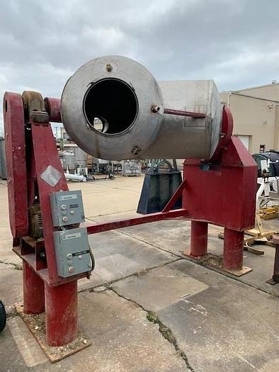 Used 30 CU. FT. PATTERSON KELLEY TWIN SHELL BLENDER - S/S - 55# DENSITY - PROVISION FOR BAR