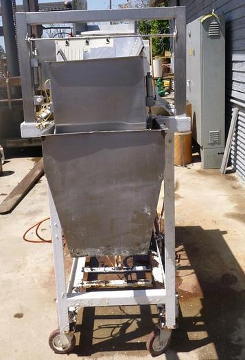 Used Feeder, Weigh, Tridyne, Mdl F-108, 5 LBS #S744001