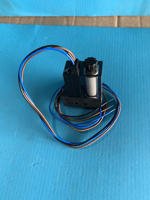 Used SMC Vacuum Switch ZSE2-0X-15C