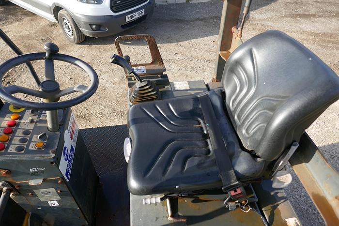 Used 2005 BOMAG BW135 AD