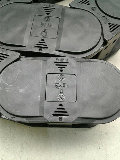 IGUS Energy Chain E4.32.01(8 links) , E4.32.02.063 (8 Links)