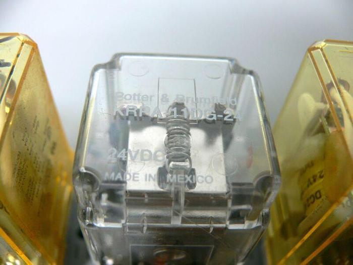 Used Lot of 23 idec SRP-06 Relay Sockets w/ 24VDC Relays, RR2P-U DC24V (x21)