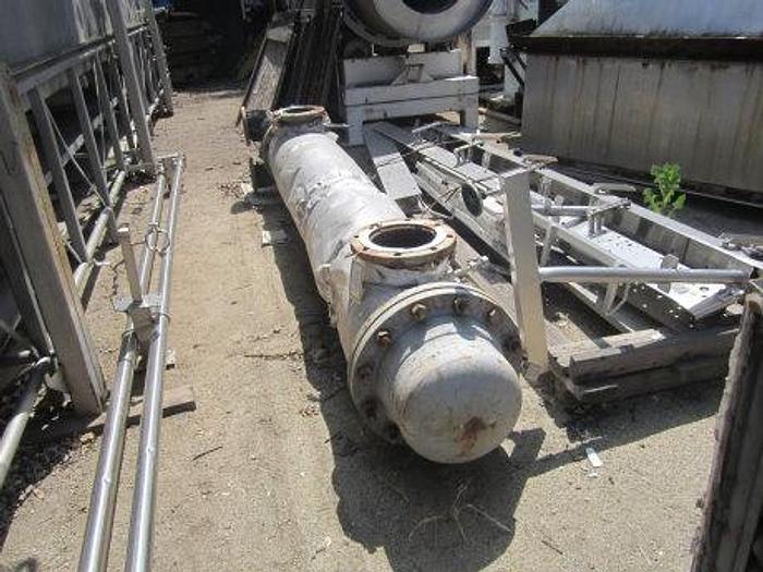 Used Heat Exchanger, Shell & Tube, 475 SF, C/st And Copper, #S735586