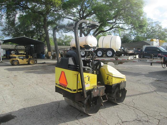 Used Wacker Neuson RD11A Roller