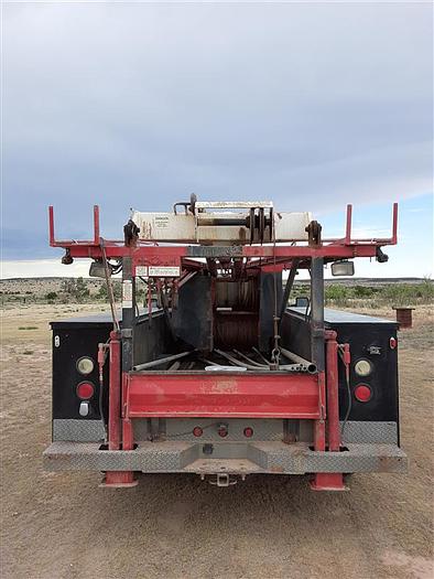 Used 2001 Smeal 6T Pump Hoist Rig