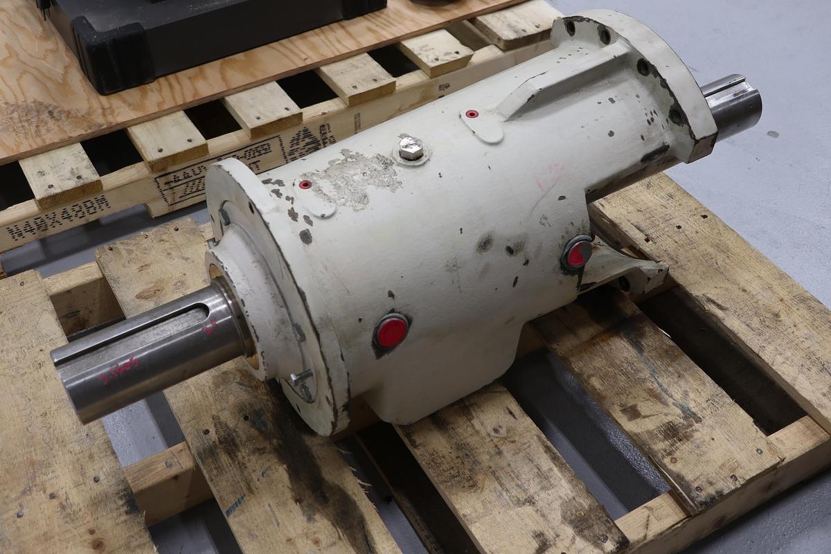 Refurbished Ahlstrom 2LRS-15 Rebuilt Pump Power End #47382