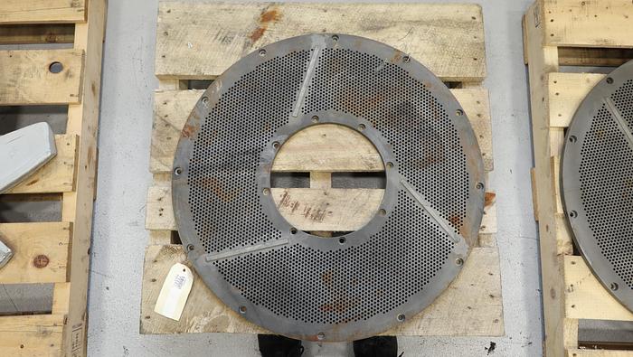 Used Black Clawson 75-25 Float Purger Extraction Plate #46519