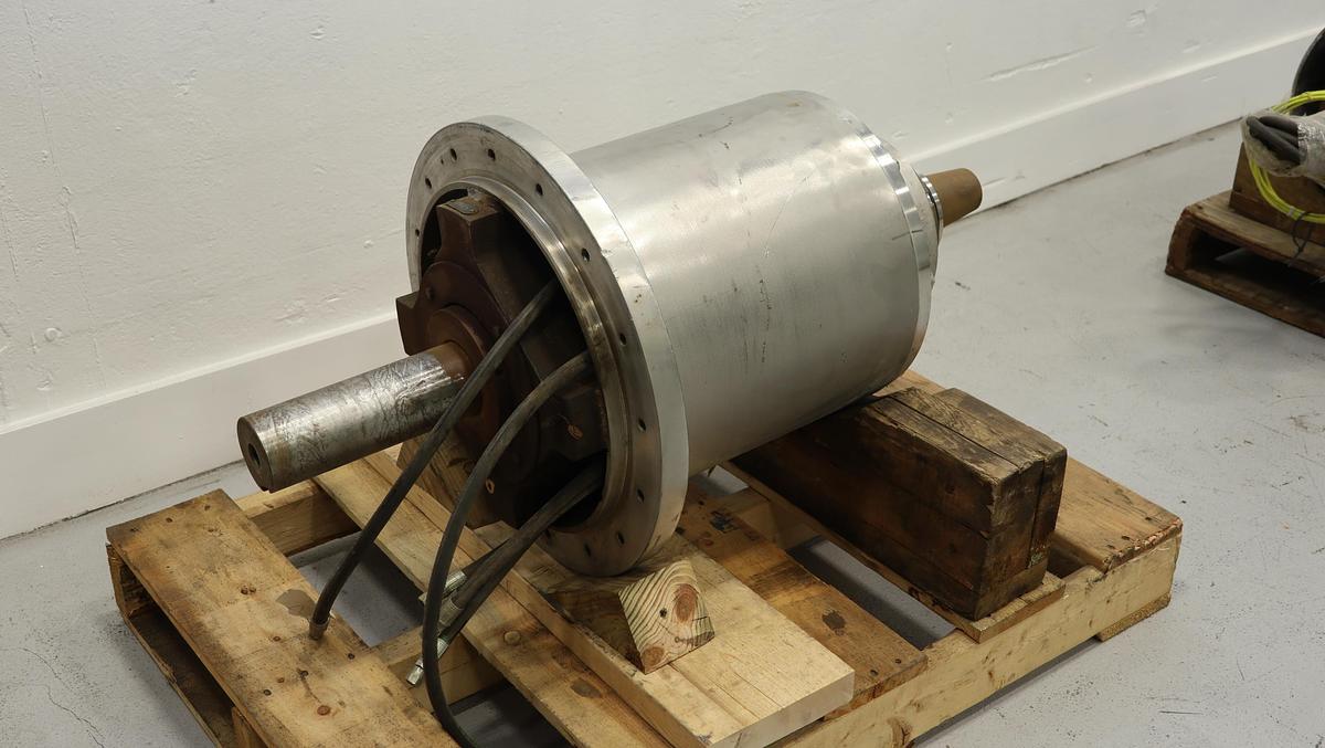 Unused Black Clawson UV200 Pressure Screen Rotating Assembly #47064