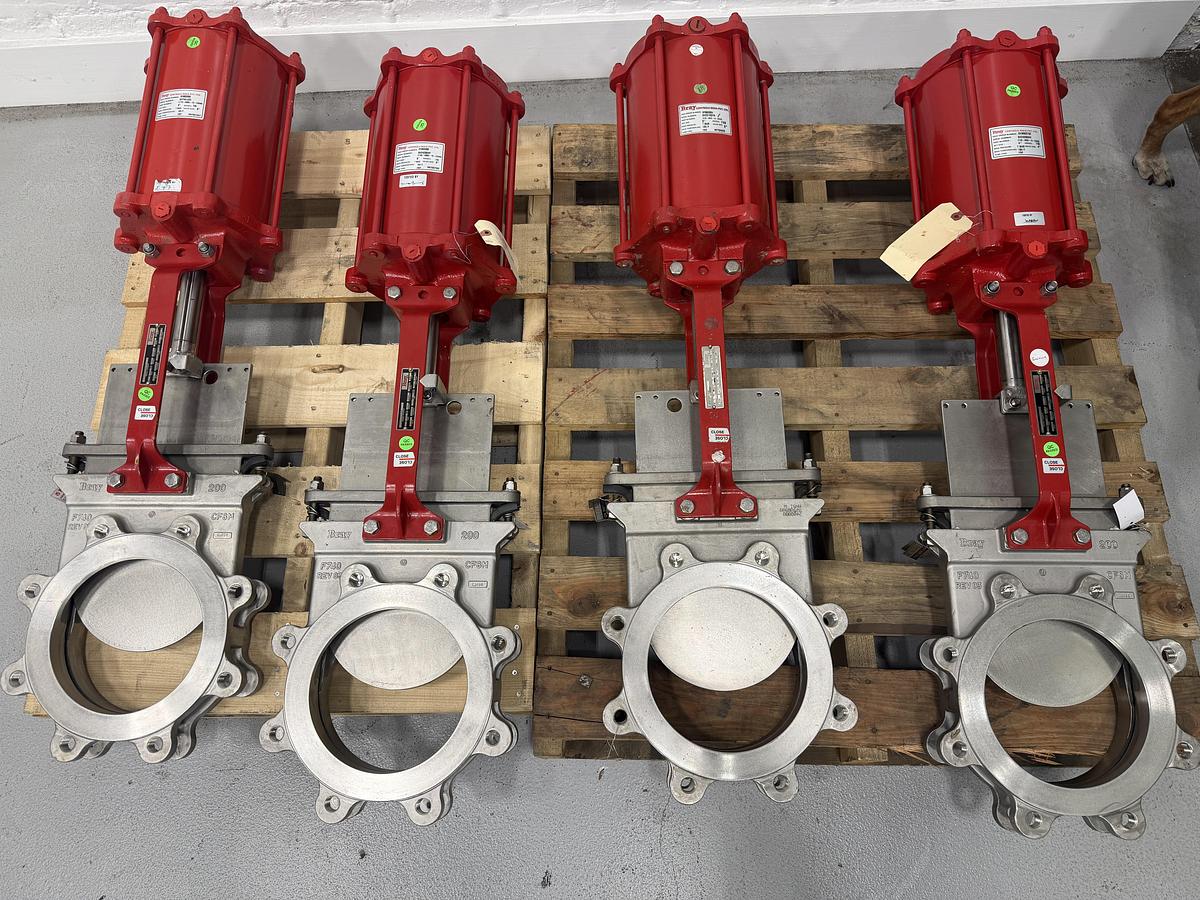 Unused Bray 8" Air Operated Knife Gate Valve #47177