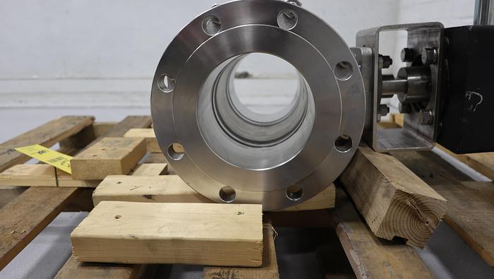 Unused Jareckie Hand Operated 6" Ball Valve #45846