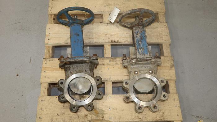 Used Dezurik 4" Hand Operated Knife Gate Valve #45699
