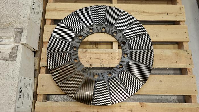 Unused GL&V DD4000 30" Refiner Plates #45133