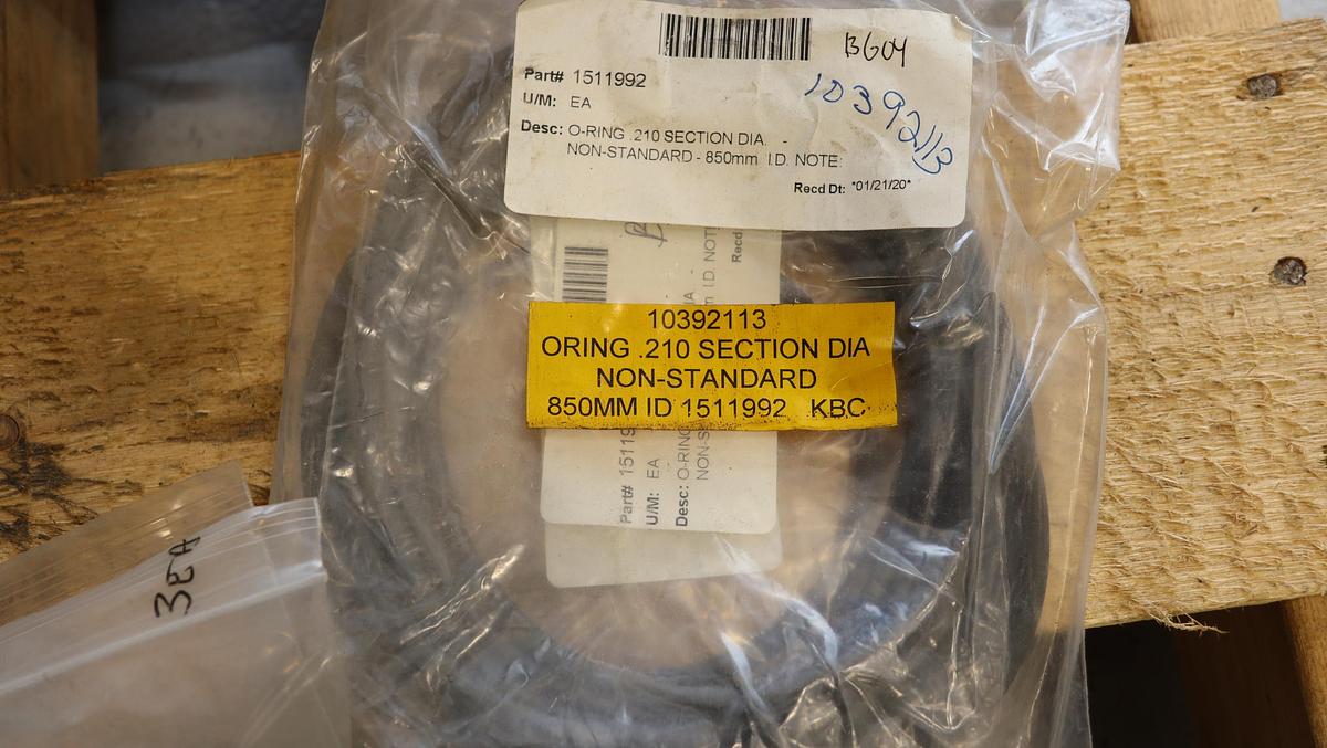 Unused Kadant/Black Clawson 40-18 Float Purger Misc. Parts #47041