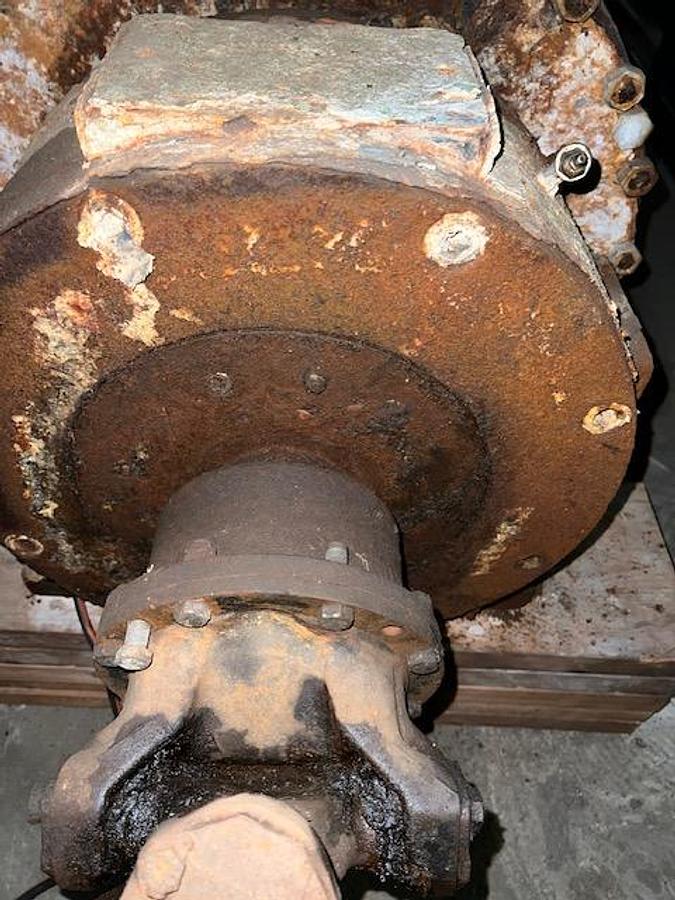 Used Manchester Suction Couch #32565