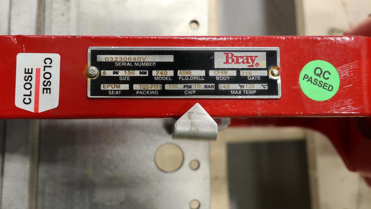 Unused Bray 6" Air Operated Knife Gate Valve #47181