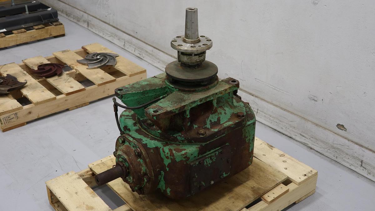 Used Black Clawson 24P Pressure Screen Right Angle Gear Drive #46782