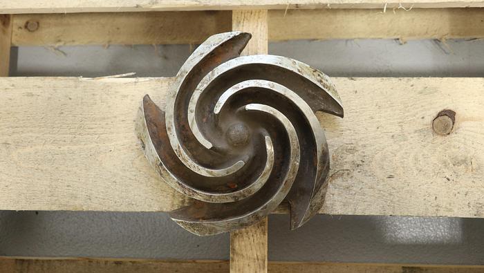 Used Goulds 3196 1.5x3x6 & 1x1.5x8 5-Vane Impeller#45544