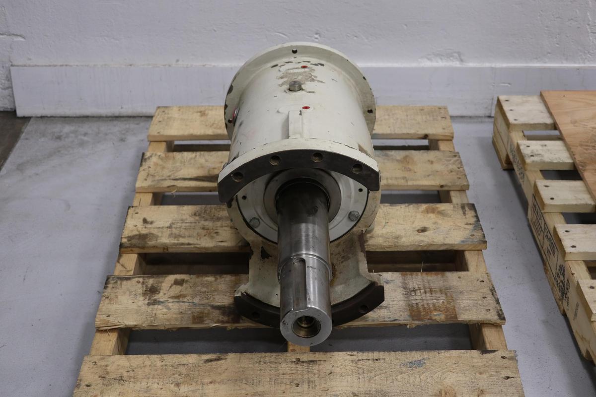 Refurbished Ahlstrom 2LRS-15 Rebuilt Pump Power End #47382