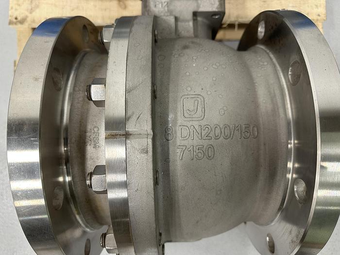 Used Jamesbury Model C 8" Vee Ball Valve #46432