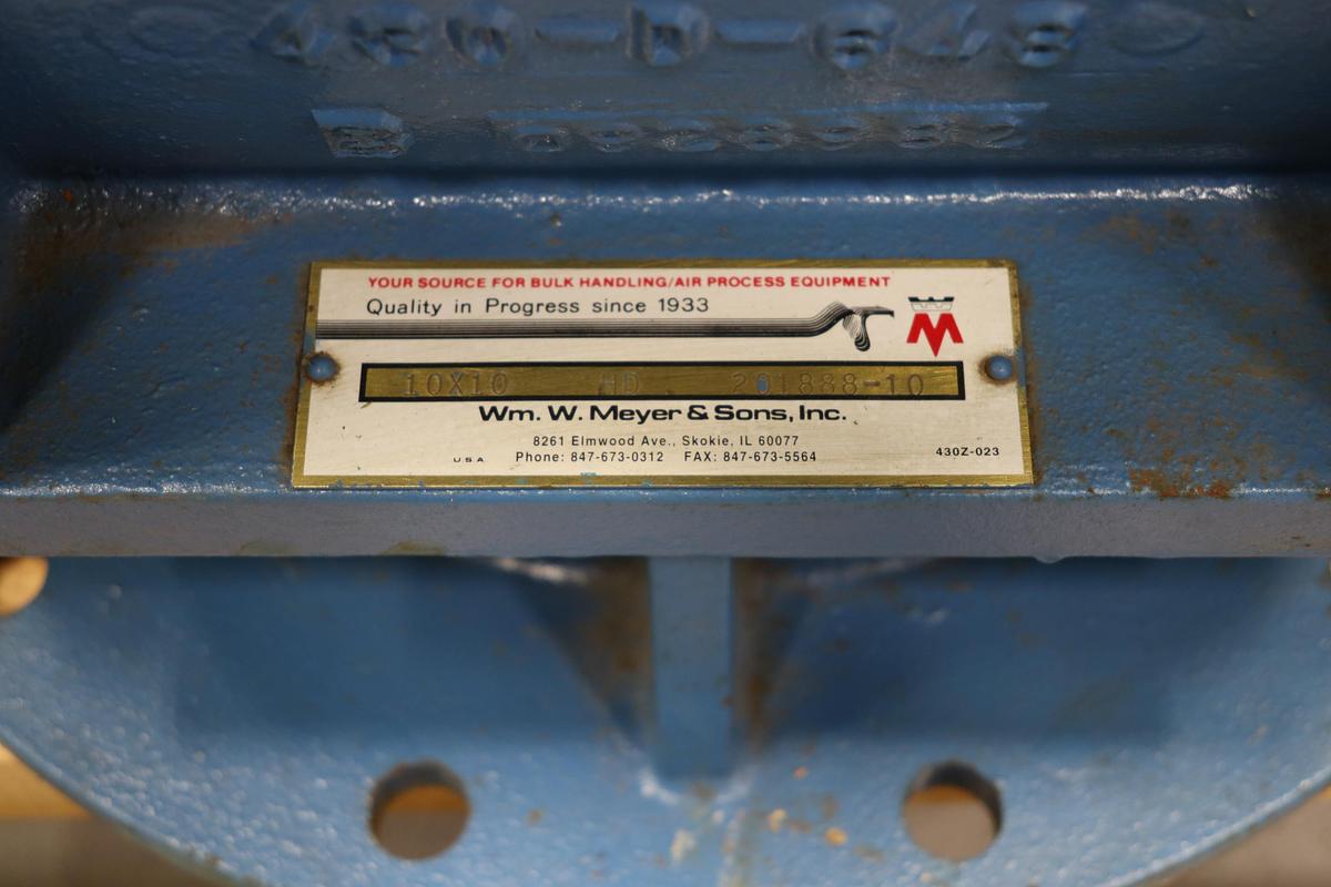 Unused William Meyer & Son RAL-121 10x10 Air Lock Feeder #47740