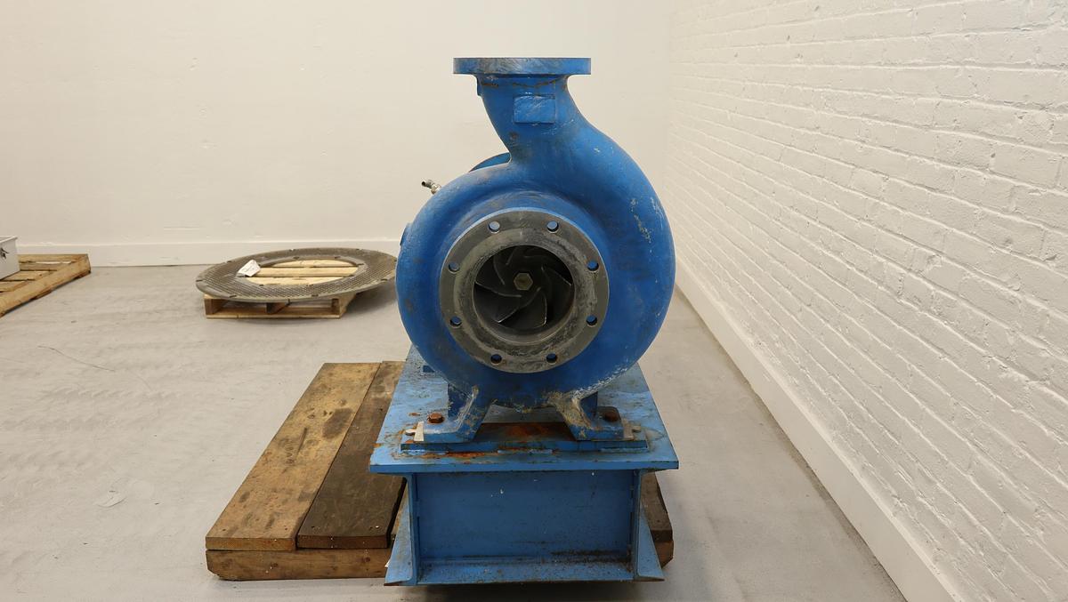 Used Goulds 3196 XLT-X 6x8x15 Pump With Base #47021