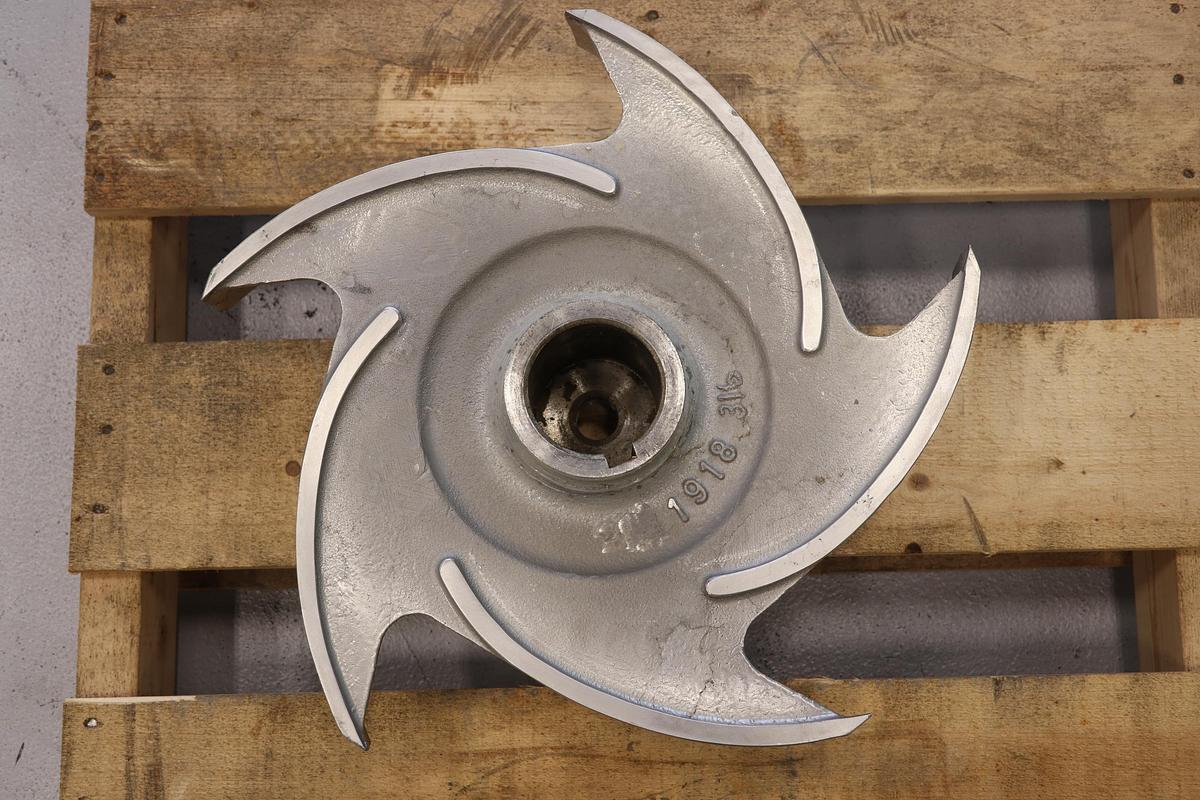 Unused Goulds 3175 6x8x18/6x12x18 5-Vane Impeller #47501