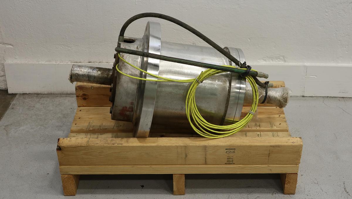 Unused Black Clawson UV100 Pressure Screen Rotating Assembly #47063