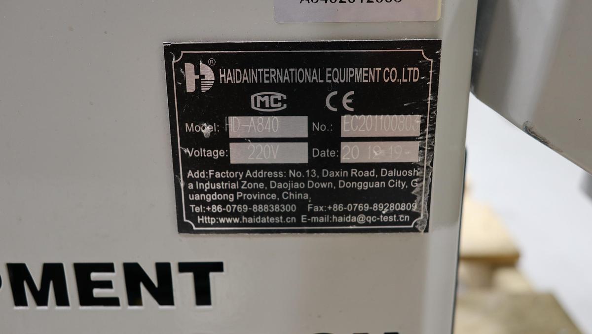 Used Haida International Equipment Co. HD-A840 Concora Medium Fluter Machine #46800