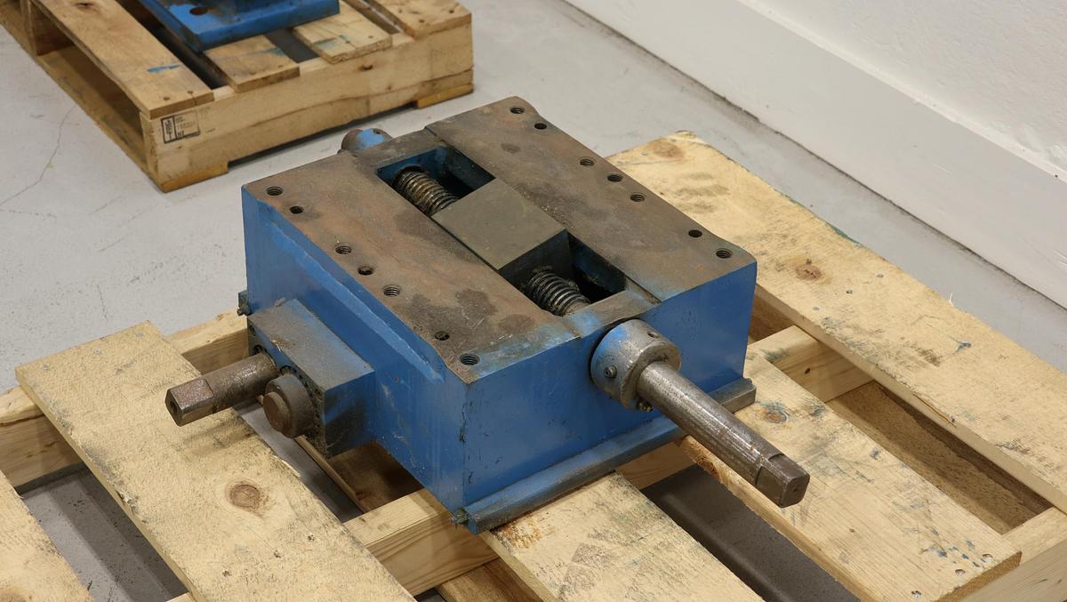 Used Voith Felt Guide Base Pedestal #47006