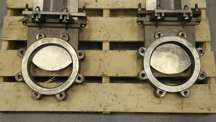 Used Fabri-Valve 8" Hand Operated Knife Gate Valve #46319