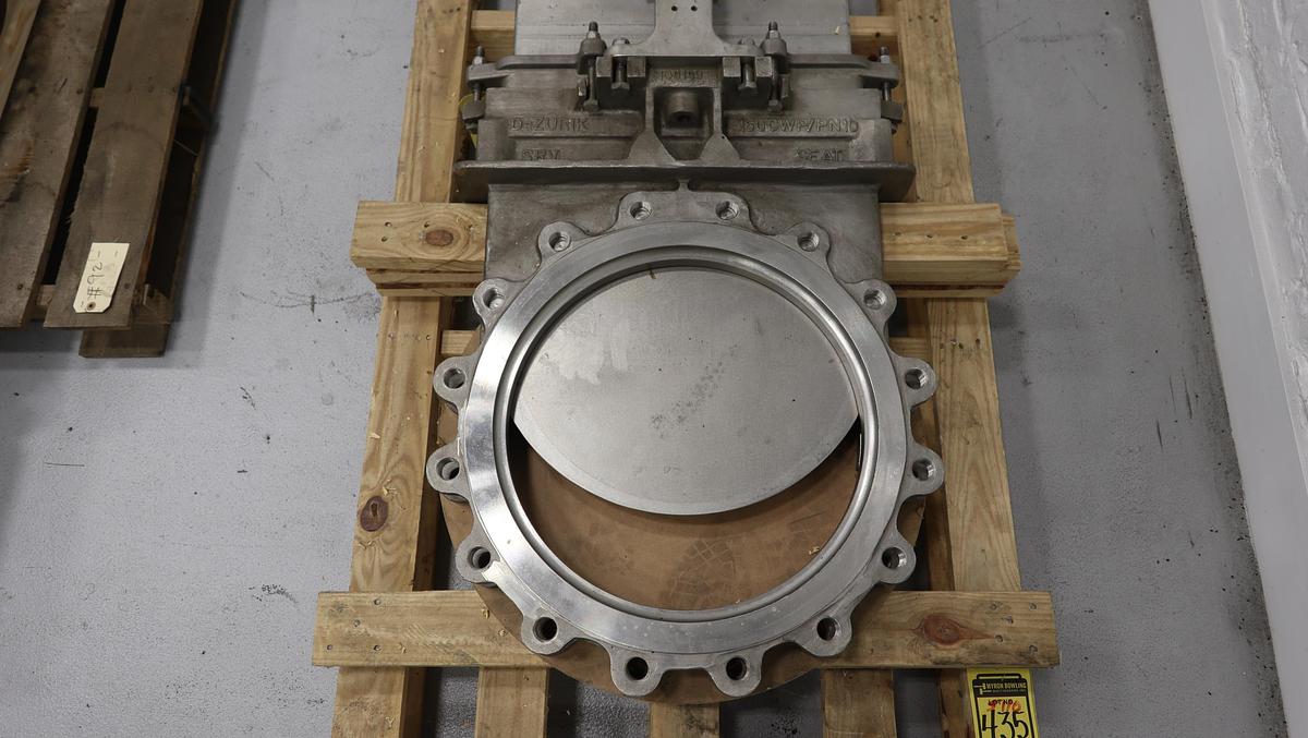 Unused Dezurik 18" Air Operated Knife Gate Valve #47279