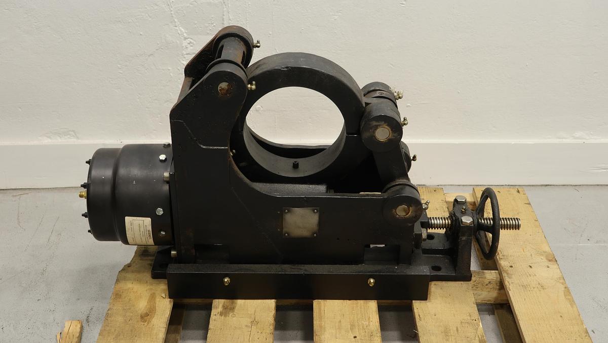 Unused Black Clawson 250CFF Felt Guide #46979