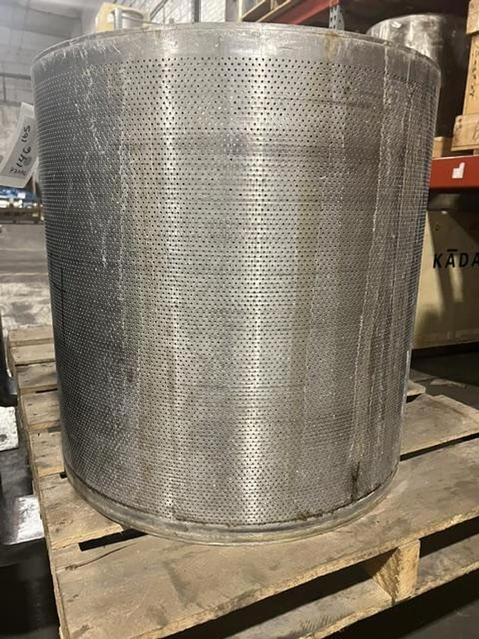 Used Bird 14 Stainless Steel Inner Pressure Screen with 0.098" Holes #29954