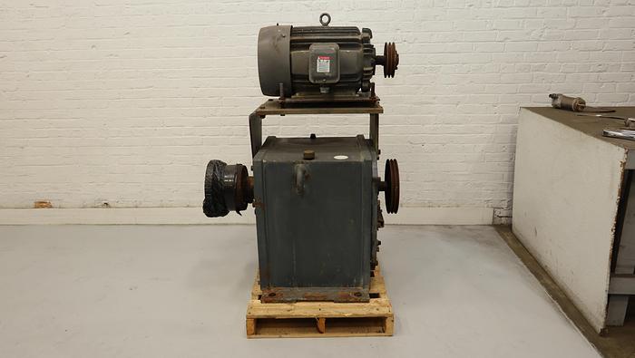 Used THUNE SP32L Screw Press #44892