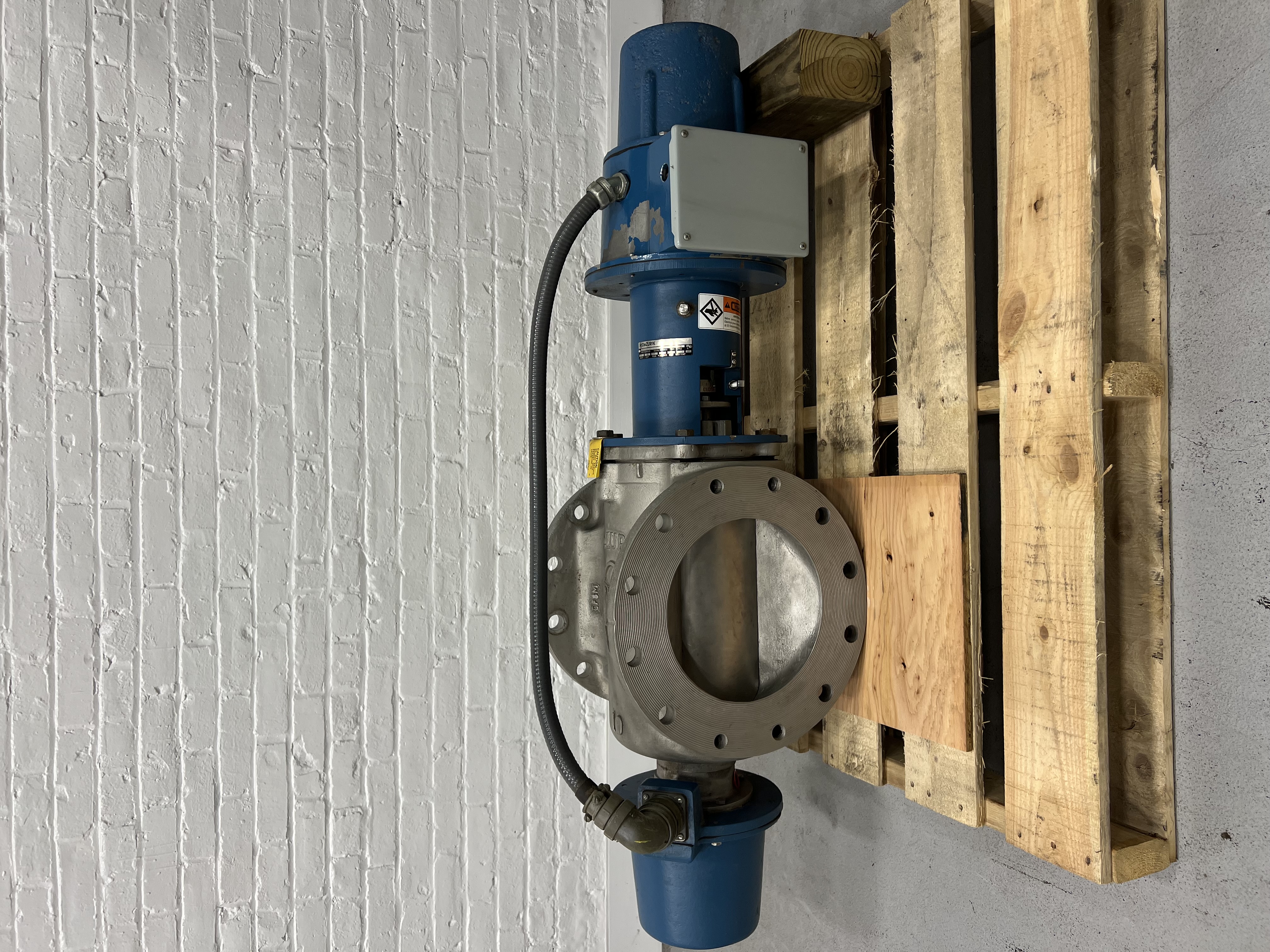 Refurbished Dezurik 10" Electronic Basis Weight Valve #47256