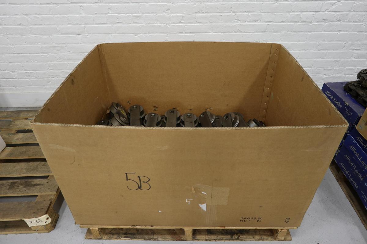 Unused Lot of 924 Roller Link for Conveyor #47634