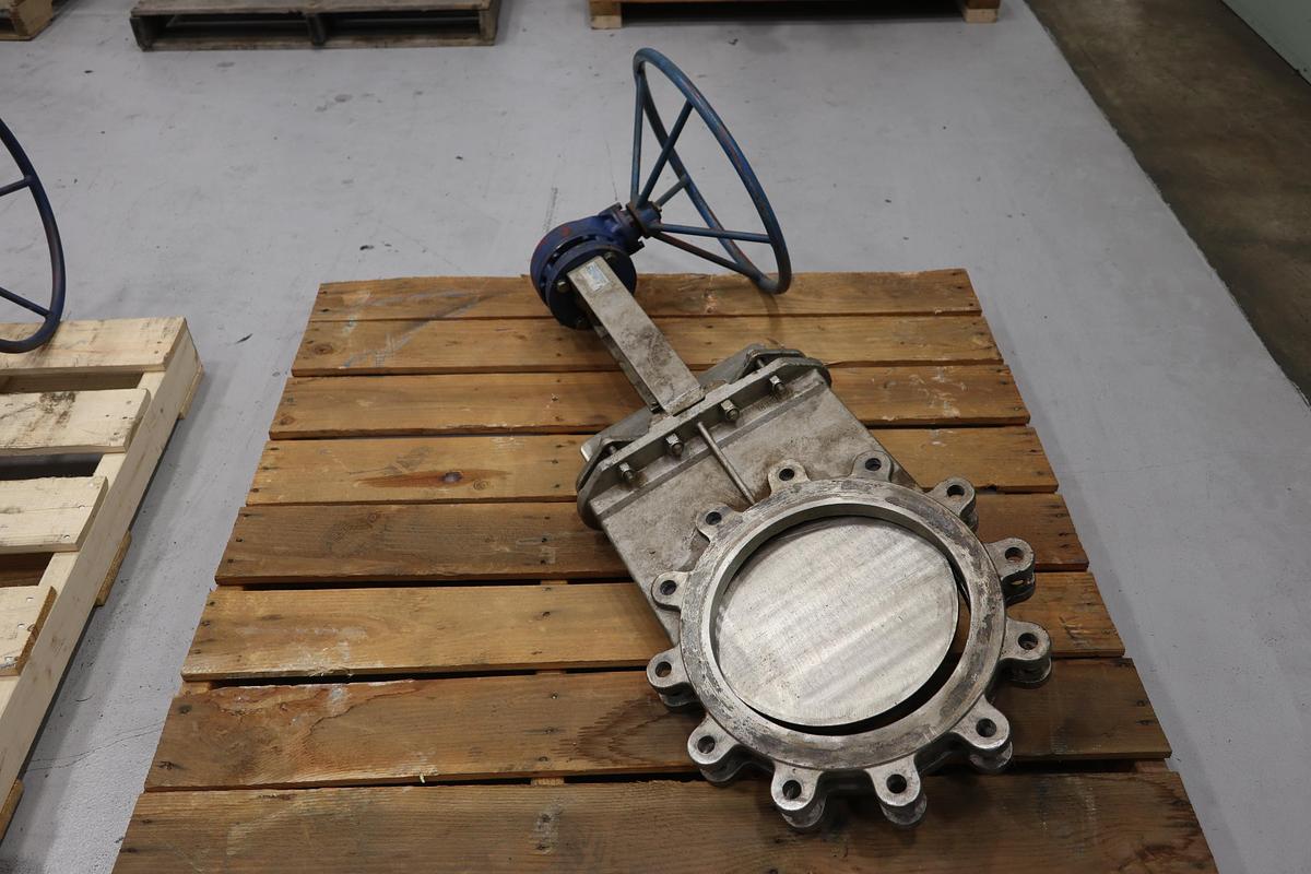 Used A-C Valve Inc. 77 A6N 12" Hand Operated Knife Gate Valve #47605