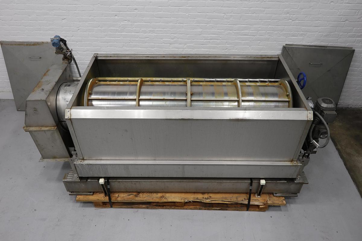 Used FKC Co. RST-S480 X 2000 L Conventional Rotary Screen Thickener #47586