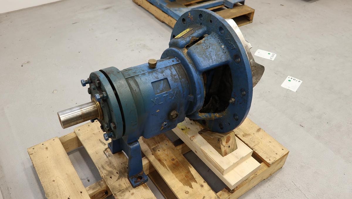 Used Goulds 3196 XLT-X Pump Power End With 15" 5-Vane Impeller & Stuffing Box #47047