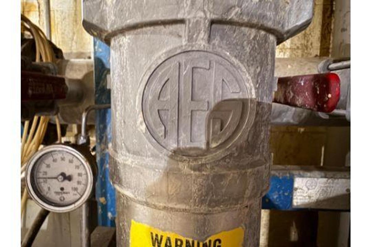 Used AES 5-Bank Filter Assembly #46802