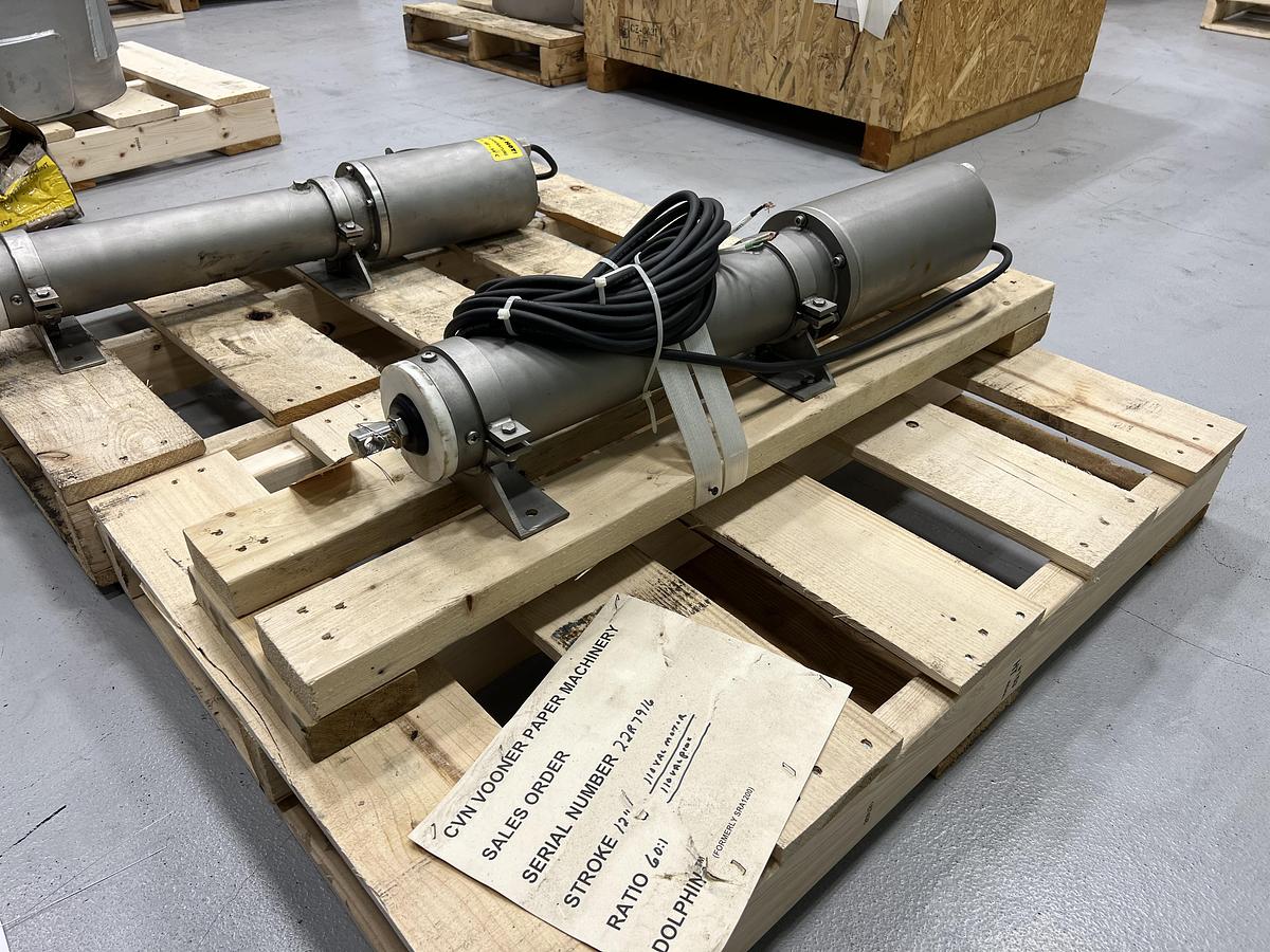 Unused CVN Systems Dolphin Shower Oscillator #47290